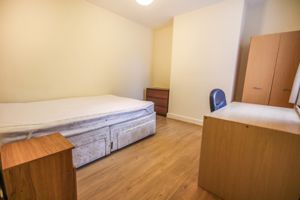 Photo 11- click for photo gallery